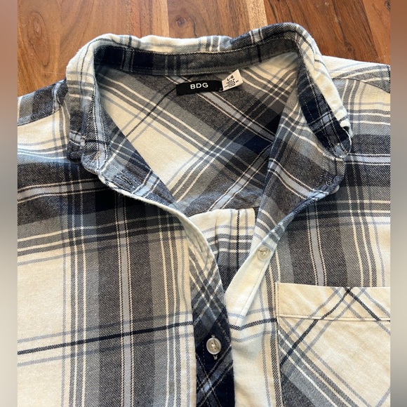 BDG Urban Outfitters Plaid Button Down Shirt - Picture 7 of 15
